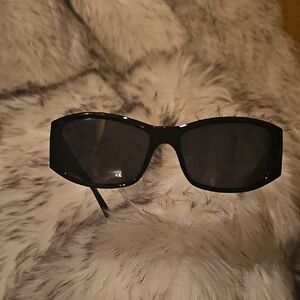 Le Specs Glossy Black Sunglasses THE EXQUISITE